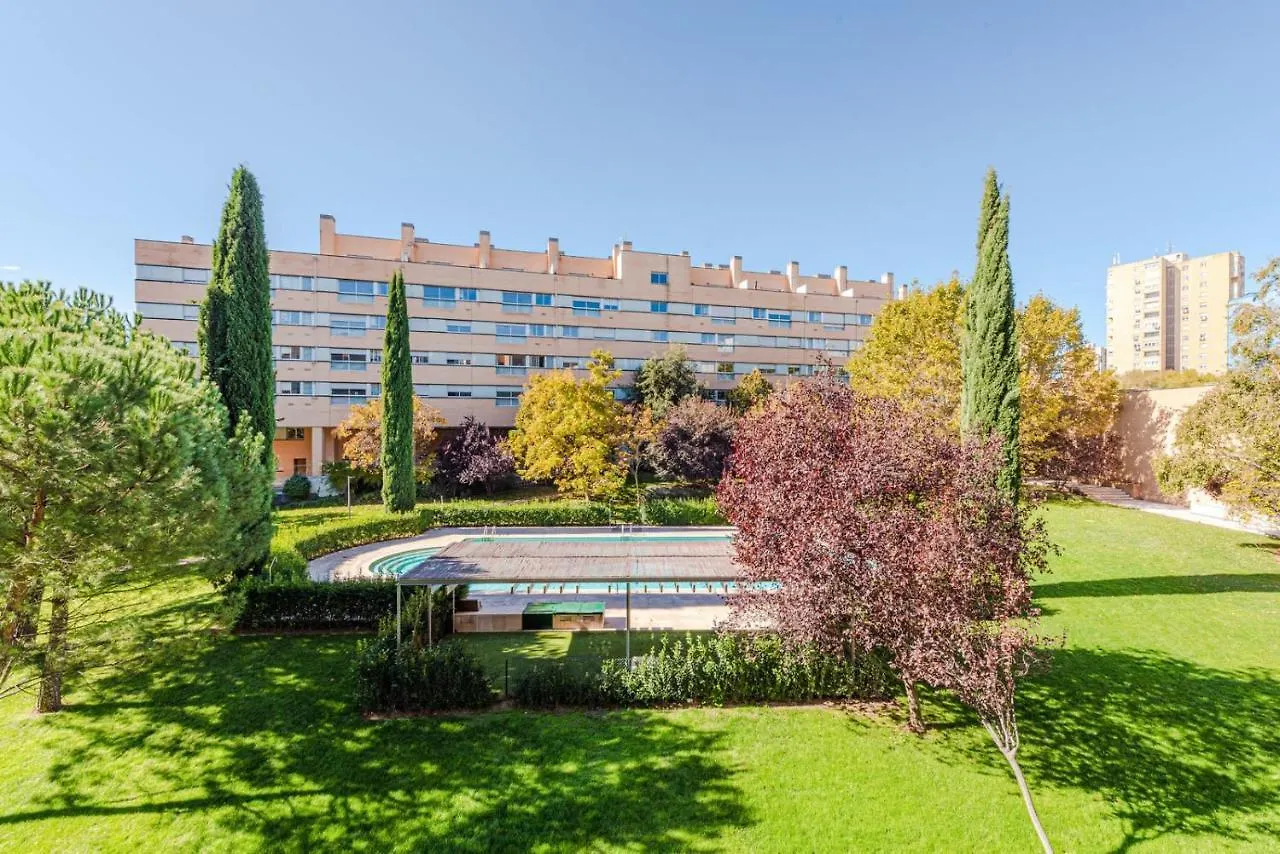 Las Encinas Design Apartment In Conde Orgaz - Madrid Spain