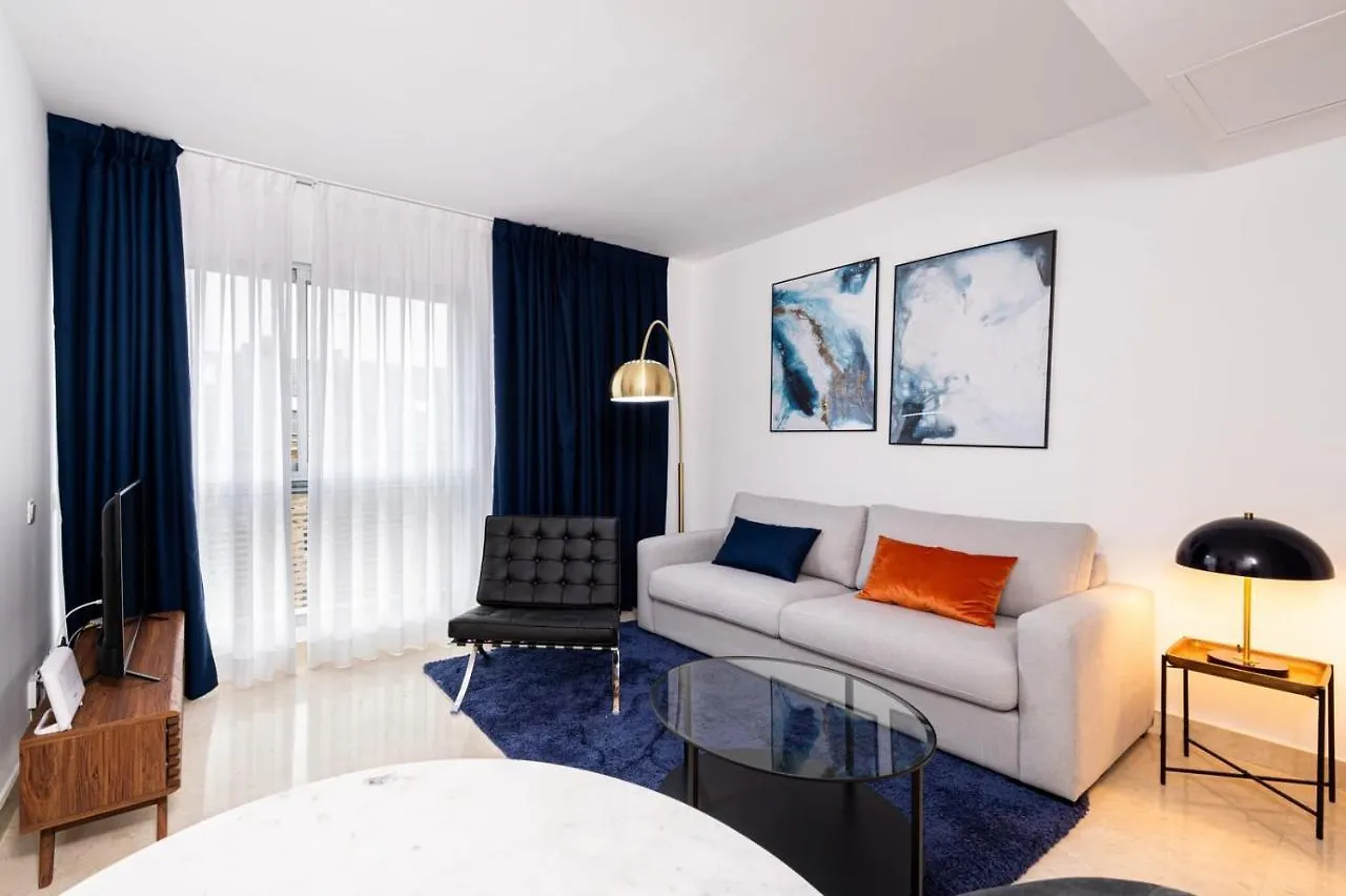 Las Encinas Design Apartment In Conde Orgaz - Madrid