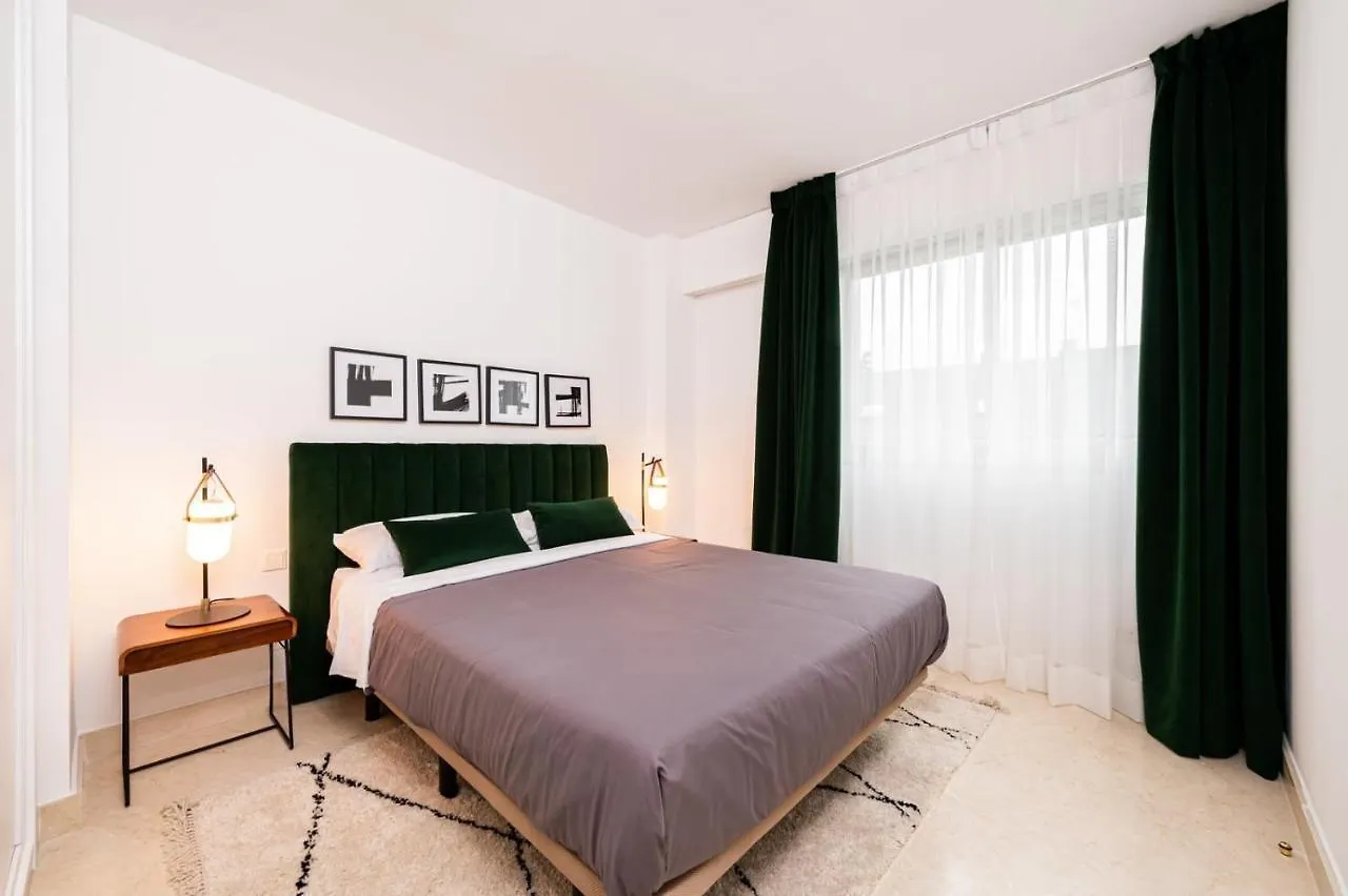 Las Encinas Design Apartment In Conde Orgaz - Madrid